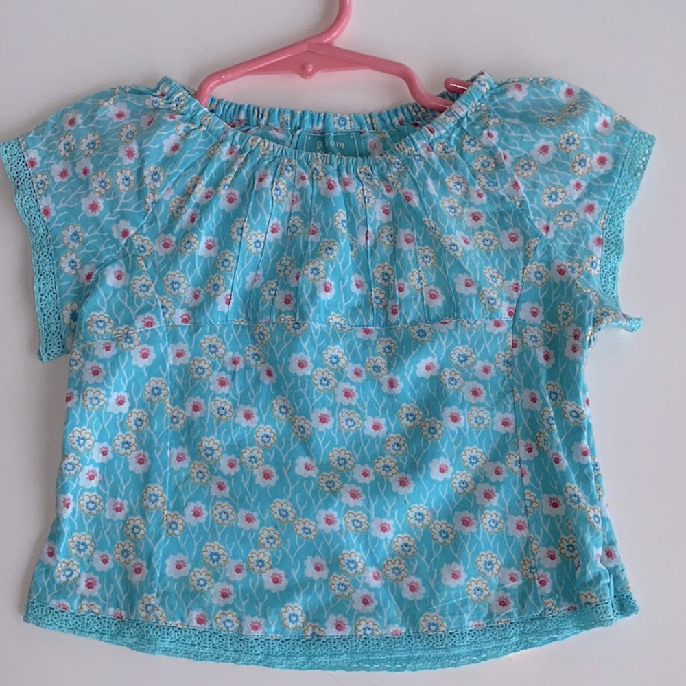 NWT Room Seven Floral Bora Blouse size 3T